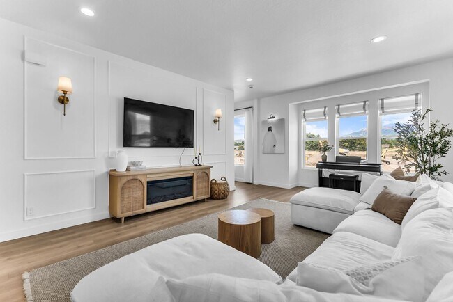 Photo - 1484 N 1875 W