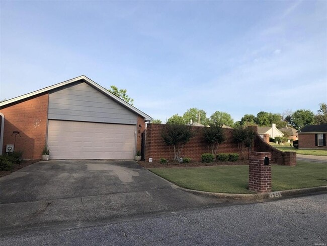 Photo - 1541 Katrina Pl