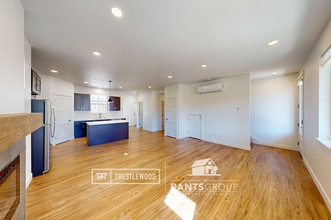 Photo - 113 Veranda Ln SE