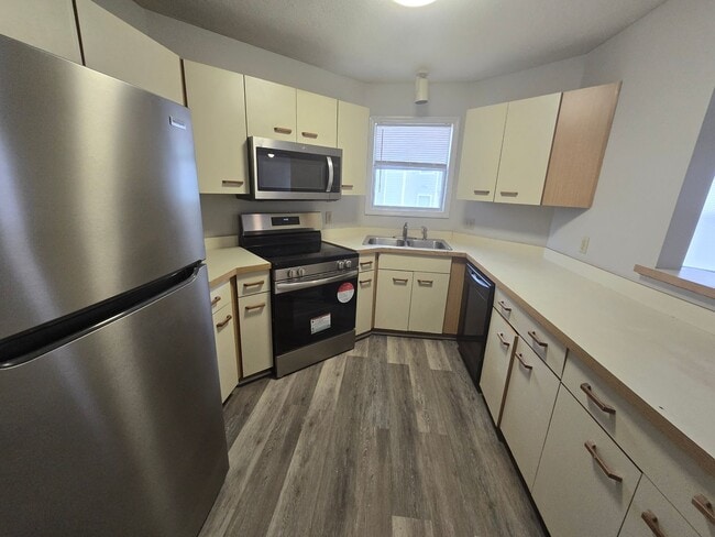 Photo - 6821 Willowbrook Dr