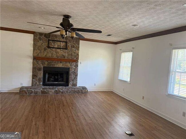 Photo - 2168 Cannon Hill Rd SW