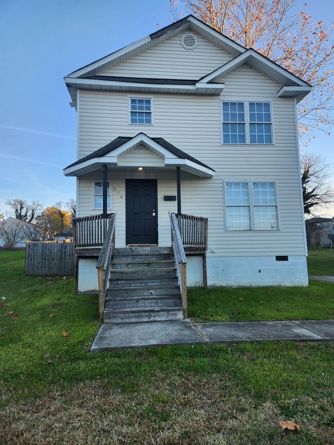 Lovely 3bd. 1.5 Bath - Lovely 3bd. 1.5 Bath House