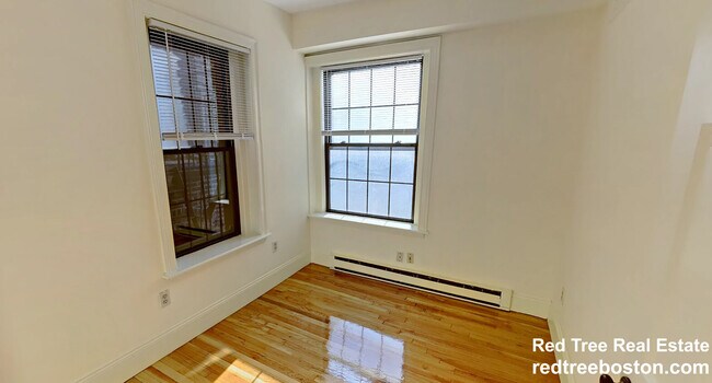 Photo - 89 West Cedar St