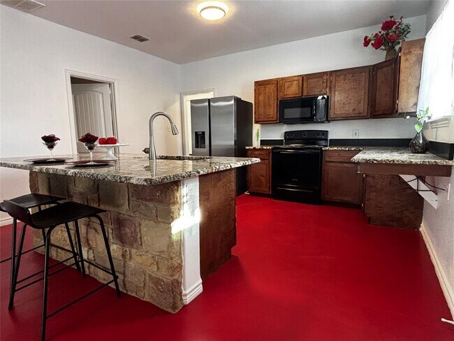 Building Photo - 102 Austin Elaine Dr