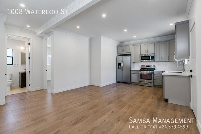 Photo - 1008 Waterloo St