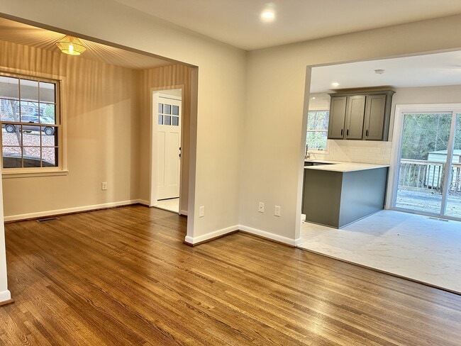 Photo - 231 Hillwood Ln