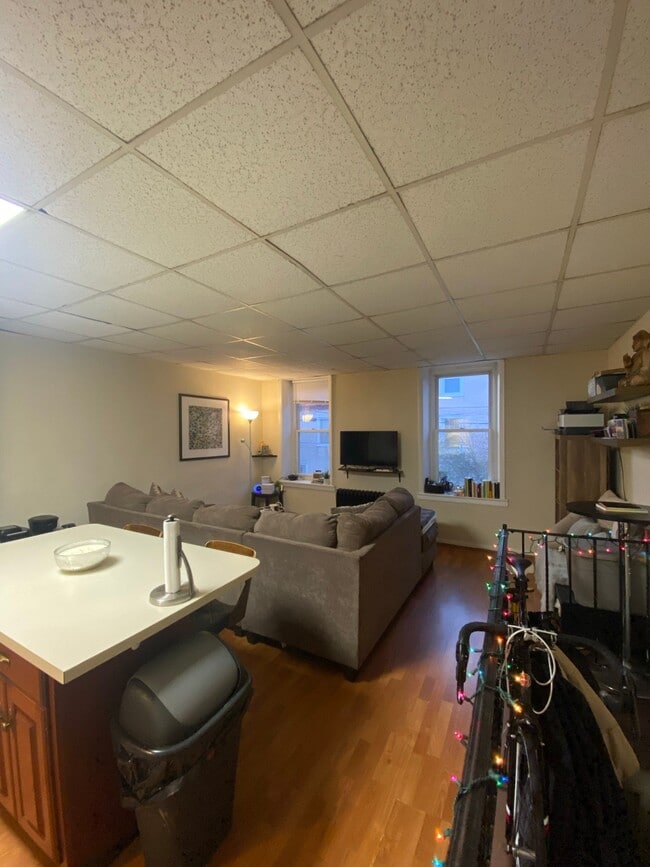 3456 Sunnyside Ave Unit 2