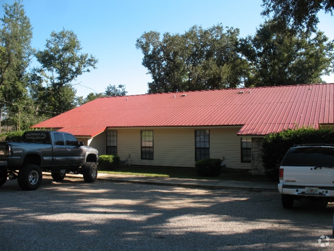 Building Photo - 653 Childers St Rental