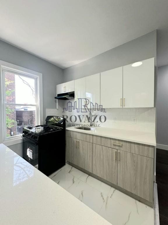 Photo - 152 N 6th St Unit 2L