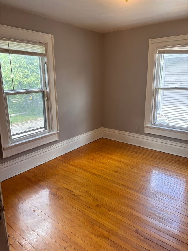 Photo - 236-236 N Oakland Ave Unit 236 Oakland Ave
