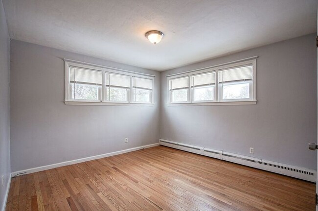 Photo - 27 Campbell Dr