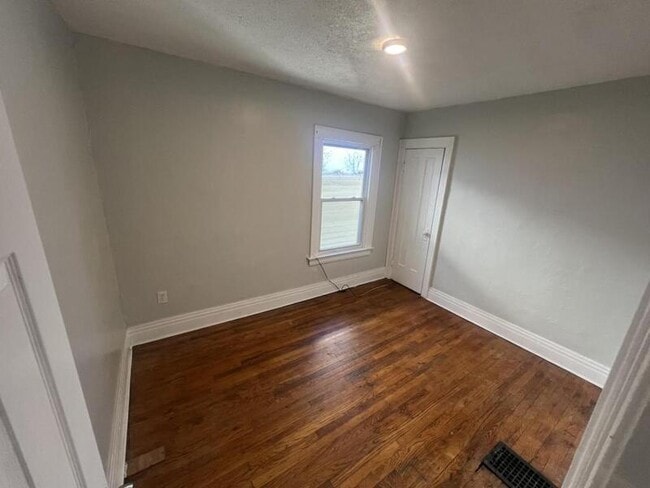 Photo - 65 Woodlawn St