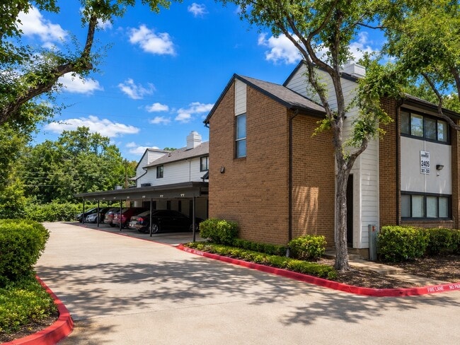 Woodbridge Townhomes