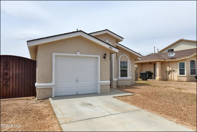 Photo - 683 Teichelkamp Dr