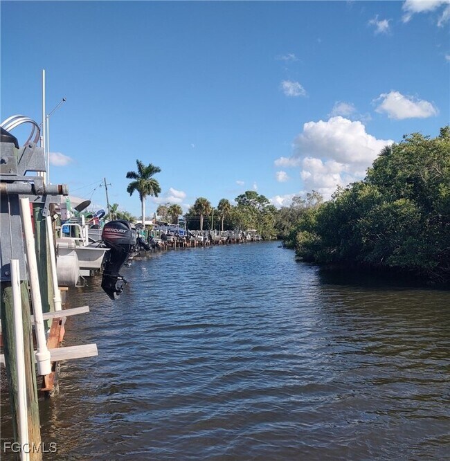 Photo - 20711 Port Dr