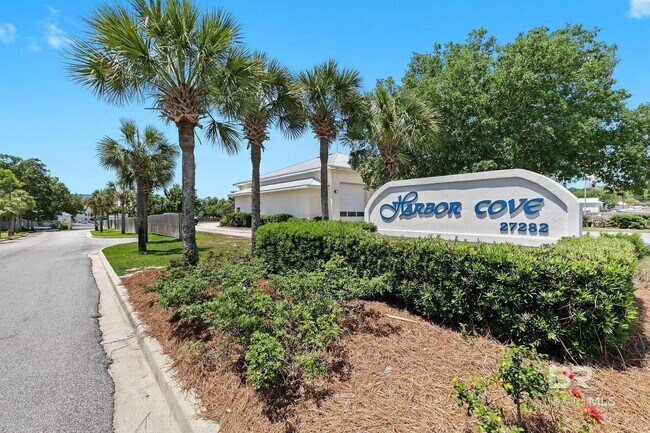 Photo - 27282 Canal Rd