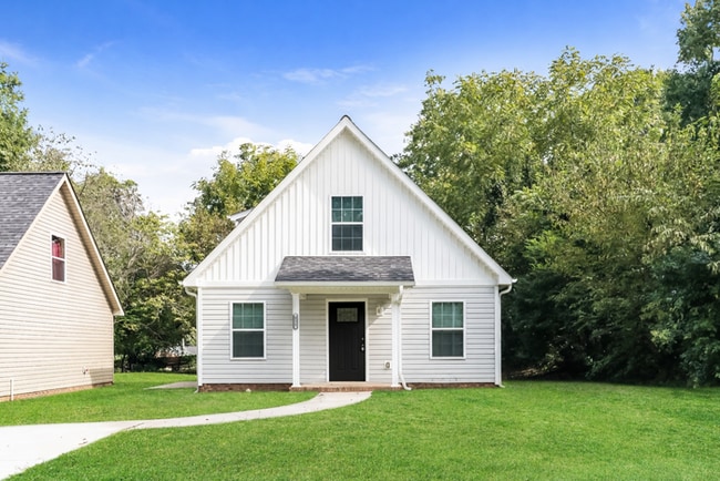 Building Photo - 315 E Georgia Ave