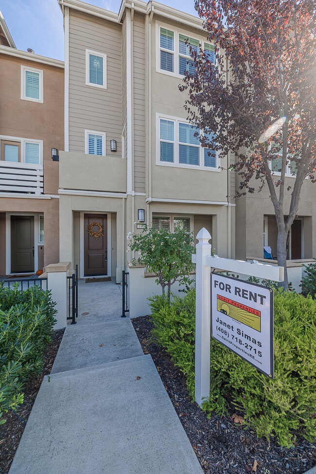 Photo - 196 E Main Ave