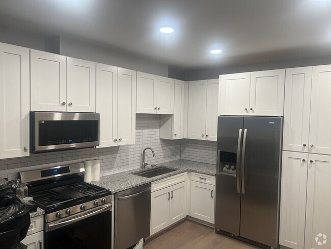Building Photo - 1728 W 18th Pl Unit 1 Rental