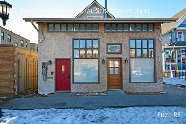Building Photo - 814 Grand Ave
