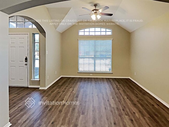 Photo - 904 Chestnut Ln