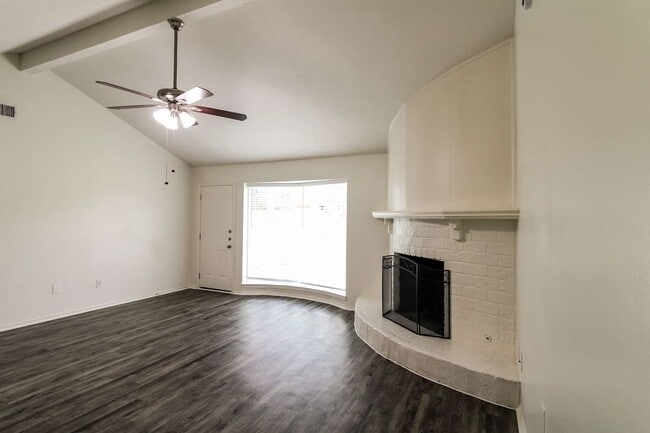 Photo - 206 Brandywyne Dr