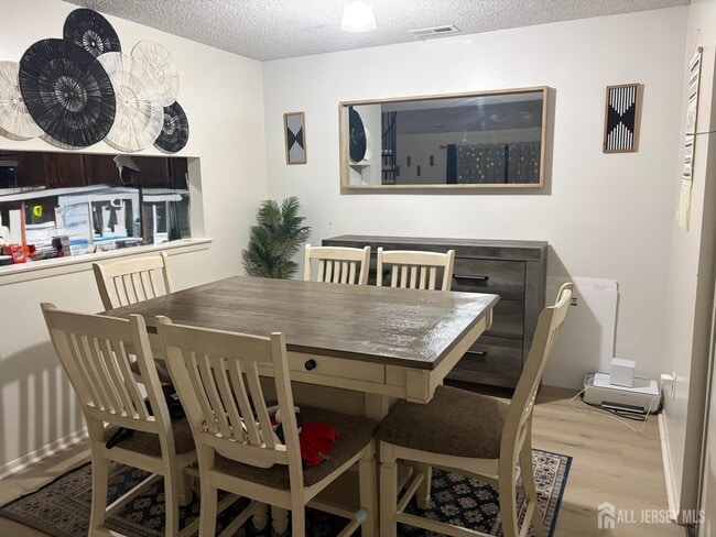 Photo - 4403 Aberdeen Dr