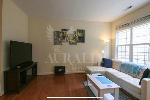 Photo - 743 Swan Neck Ln