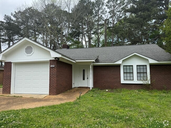 Building Photo - 508 Trace View Rd Rental