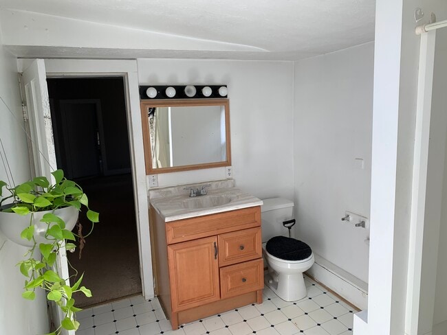Baño - 23 Oxford St Unidad 23 Oxford St. Apt 3
