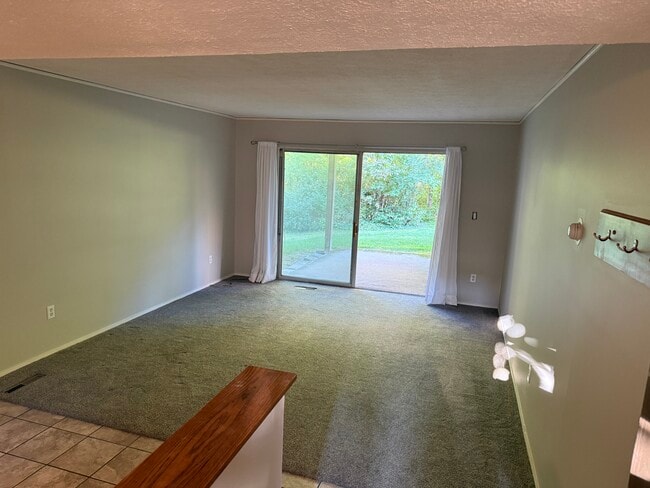 Building Photo - 6570 Chaffee Ct Unit H1 Rental