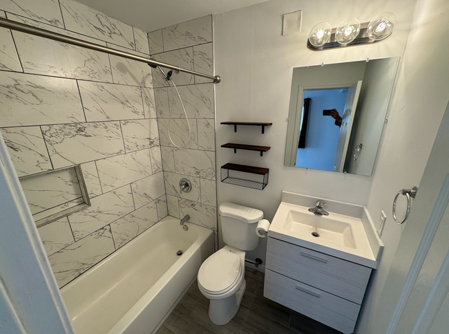 Photo - 4150 Massachusetts Ave