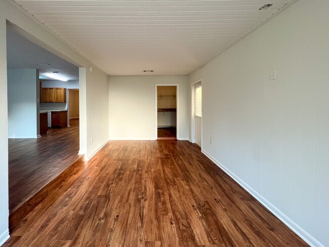 Photo - Pet Friendly 4BR/2BA Home Near UF Available for Fall 2026!