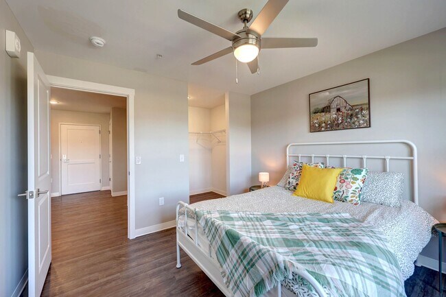 The Heights I - Apartments