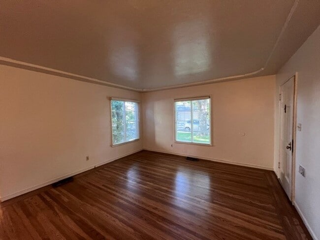 Photo - 1036 10th Ave