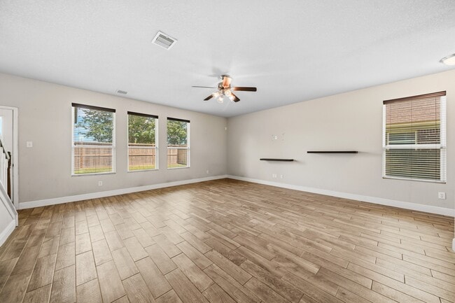 Photo - 2415 Cloudy Bay Dr
