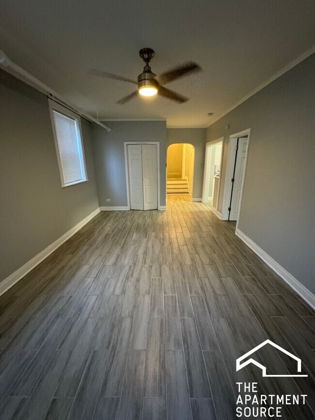 Photo - 2838 W Addison St Condo Unit G