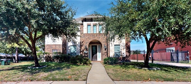 Building Photo - 8538 Sunrise Meadow Ln