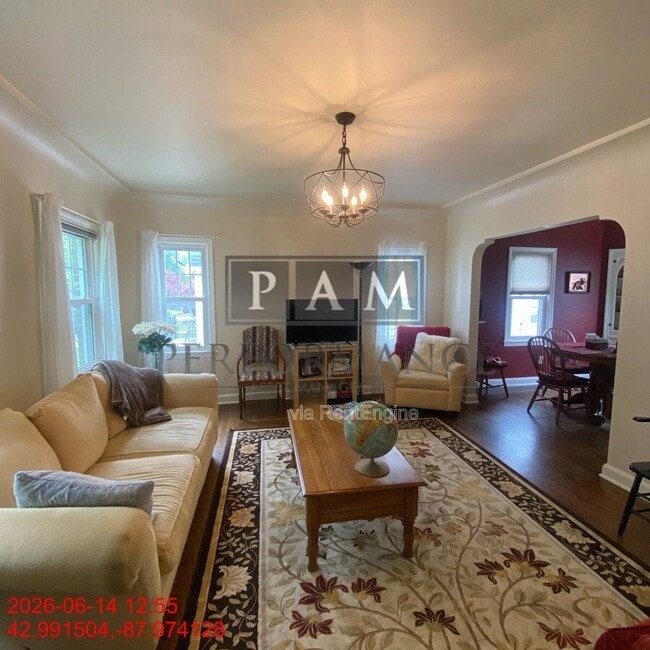 Photo - 2922 S 48th St