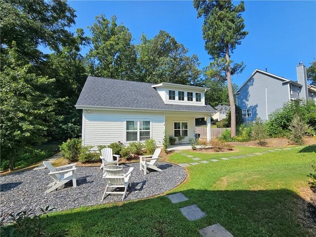 Photo - 2400 Lowe St NW