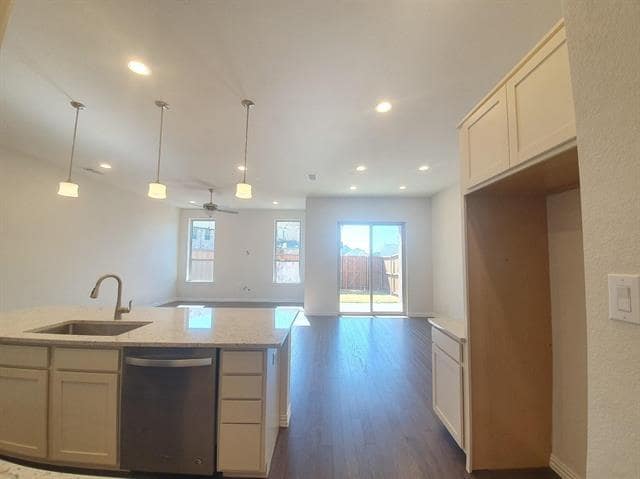 Photo - 8286 Primrose Wy