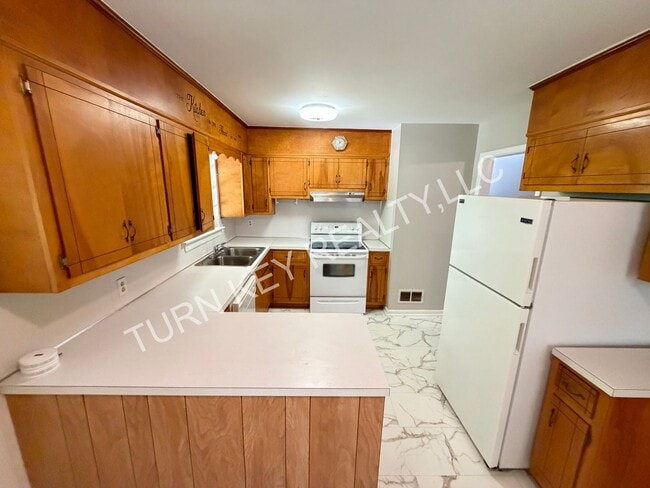 Photo - 444 Harden Rd