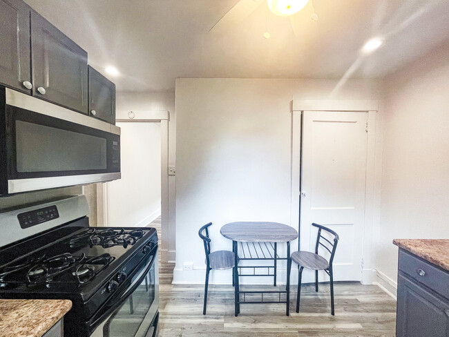 Photo - 5836 Phillips Ave Townhome
