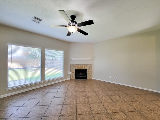 Photo - 12226 Cardston Ct