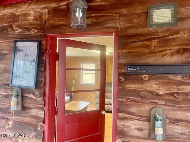 Photo - 112 Maurauder Ln