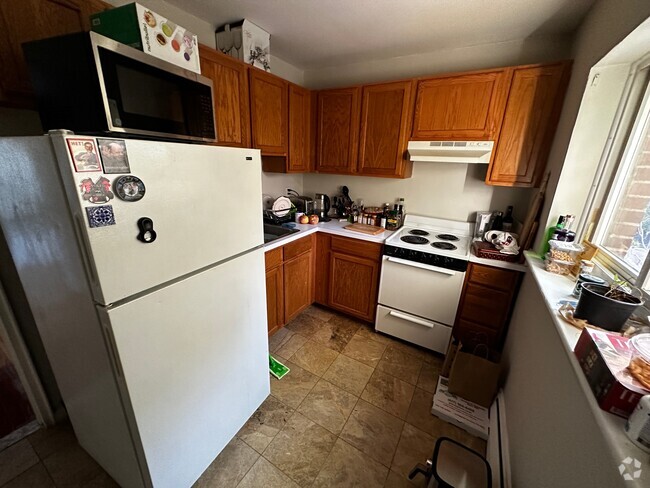 Building Photo - 41 Park Dr Rental