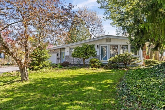 Photo - 130 Brooklawn Dr