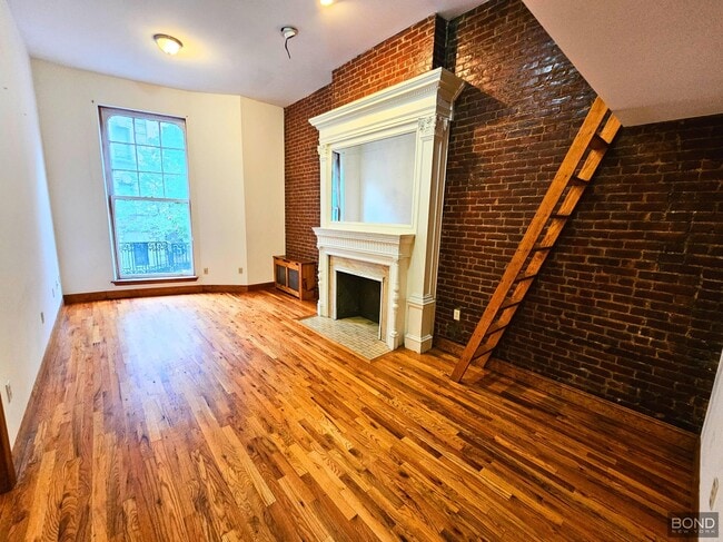 Building Photo - 318 W 105th St Unit 2A Rental