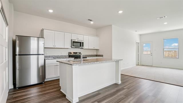 Photo - 2112 Prairie Ln