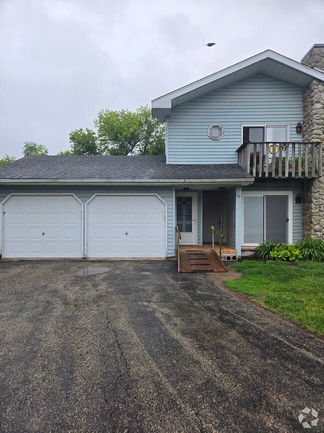 Building Photo - 1567 W Stonehenge Dr Rental